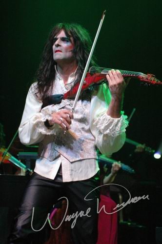 Van Helsing's Curse at NAMM Show 2006 Anaheim, CA on January 20, 2006 &mdash; concert photo by Wayne Dennon
