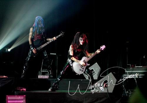 Van Helsing's Curse at NAMM Show 2006 Anaheim, CA on January 20, 2006 &mdash; concert photo by Wayne Dennon