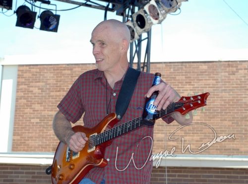 Paul Reed Smith at Dallas Market Hall Dallas, TX on April 22, 2006 &mdash; concert photo by Wayne Dennon