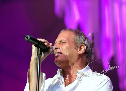 Michael Bolton at NAMM Show 2006 Anaheim, CA on January 20, 2006 &mdash; concert photo by Wayne Dennon