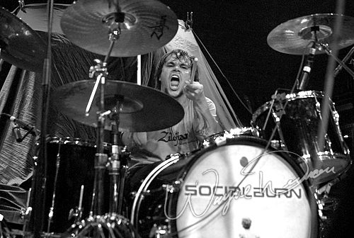 Socialburn at Bogart's Cincinnati, OH on February 4, 2006 &mdash; concert photo by Wayne Dennon