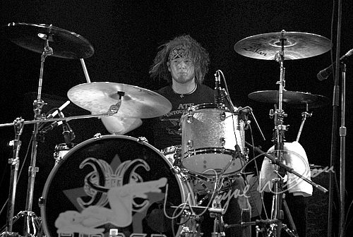 Hinder at Bogart's Cincinnati, OH on February 12, 2006 &mdash; concert photo by Wayne Dennon