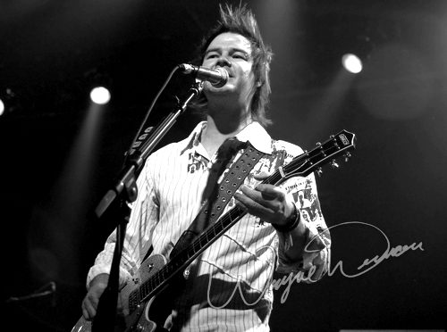 Hinder at Bogart's Cincinnati, OH on February 12, 2006 &mdash; concert photo by Wayne Dennon