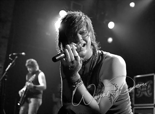 Hinder at Bogart's Cincinnati, OH on February 12, 2006 &mdash; concert photo by Wayne Dennon