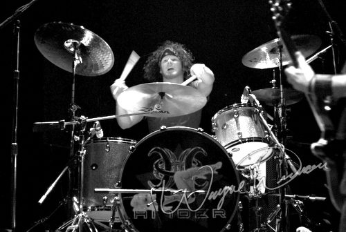 Hinder at Newport Music Hall Columbus, OH on February 16, 2006 &mdash; concert photo by Wayne Dennon