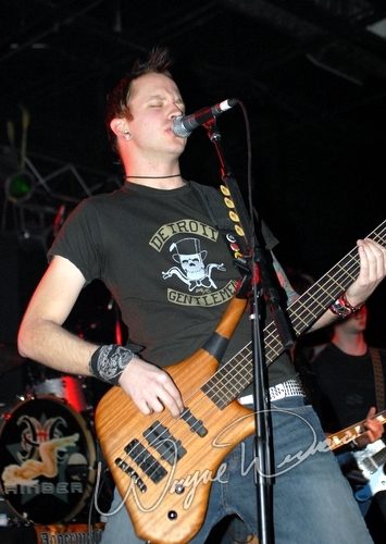 Hinder at Jillian's Louisville, KY on February 18, 2006 &mdash; concert photo by Wayne Dennon