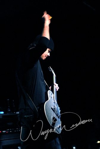 Hinder at Jillian's Louisville, KY on February 18, 2006 &mdash; concert photo by Wayne Dennon