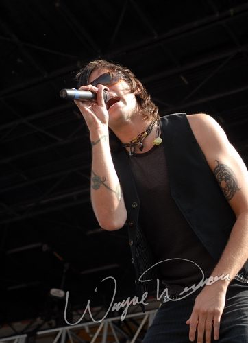 Hinder at Montgomery Co. Fairgrounds Dayton, OH on September 17, 2006 &mdash; concert photo by Wayne Dennon