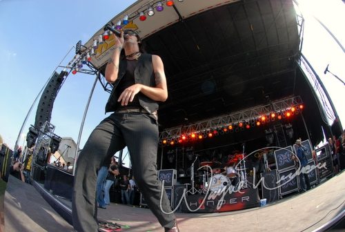 Hinder at Montgomery Co. Fairgrounds Dayton, OH on September 17, 2006 &mdash; concert photo by Wayne Dennon