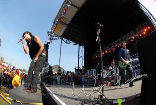 Hinder at Montgomery Co. Fairgrounds Dayton, OH on September 17, 2006 &mdash; concert photo by Wayne Dennon