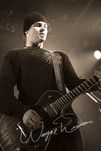 Hinder at Bogart's Cincinnati, OH on November 14, 2006 &mdash; concert photo by Wayne Dennon