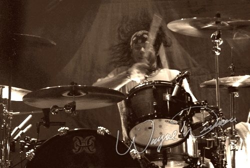 Hinder