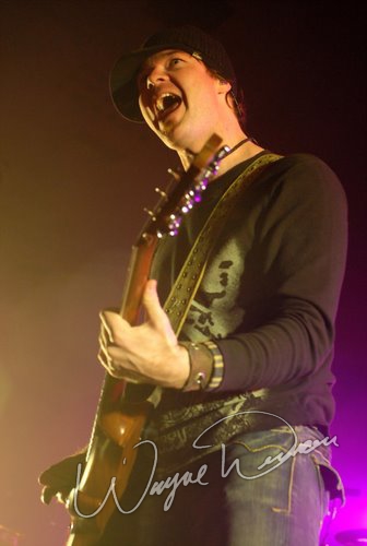 Hinder at Louisville Gardens Louisville, KY on December 8, 2006 &mdash; concert photo by Wayne Dennon