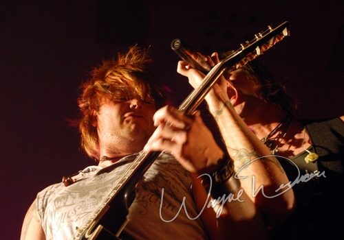 Hinder at Louisville Gardens Louisville, KY on December 8, 2006 &mdash; concert photo by Wayne Dennon