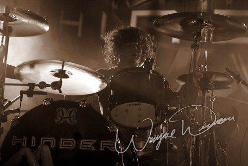 Hinder at Louisville Gardens Louisville, KY on December 8, 2006 &mdash; concert photo by Wayne Dennon