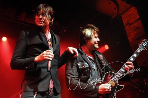 Hinder at Bogart's Cincinnati, OH on November 19, 2010 &mdash; concert photo by Wayne Dennon
