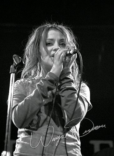 Flyleaf at Bogart's Cincinnati, OH on February 20, 2006 &mdash; concert photo by Wayne Dennon