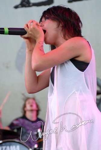 Flyleaf at Verizon Wireless Music Center Noblesville, IN on August 10, 2007 &mdash; concert photo by Wayne Dennon