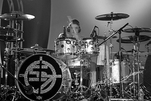 57 Stitch at Dallas Market Hall Dallas, TX on April 22, 2006 &mdash; concert photo by Wayne Dennon