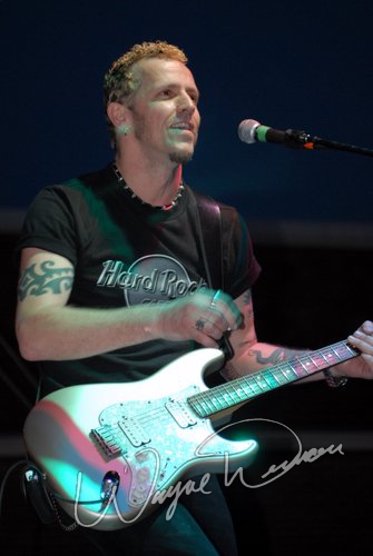 Gary Hoey at Dallas Market Hall Dallas, TX on April 21, 2006 &mdash; concert photo by Wayne Dennon