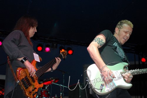 Gary Hoey at Dallas Market Hall Dallas, TX on April 21, 2006 &mdash; concert photo by Wayne Dennon