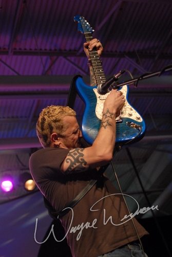 Gary Hoey at Dallas Market Hall Dallas, TX on April 21, 2007 &mdash; concert photo by Wayne Dennon
