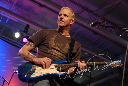 Gary Hoey at Dallas Market Hall Dallas, TX on April 21, 2007 &mdash; concert photo by Wayne Dennon