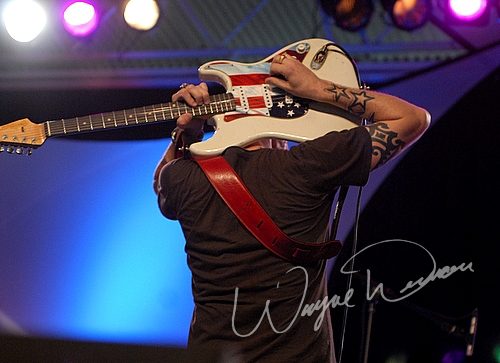 Gary Hoey at Dallas Market Hall Dallas, TX on April 21, 2007 &mdash; concert photo by Wayne Dennon