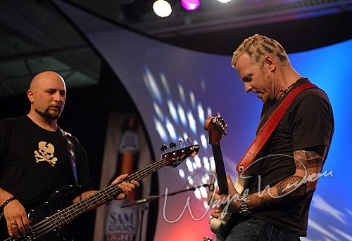 Gary Hoey at Dallas Market Hall Dallas, TX on April 21, 2007 &mdash; concert photo by Wayne Dennon