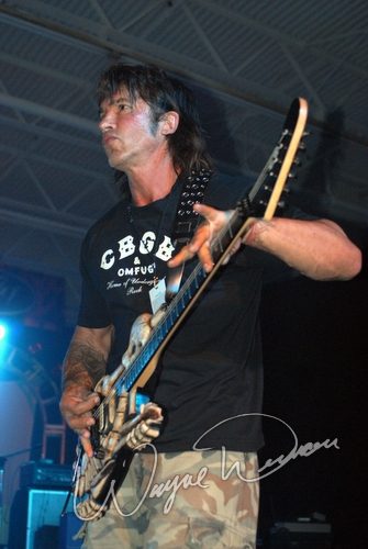 George Lynch at Dallas Market Hall Dallas, TX on April 23, 2006 &mdash; concert photo by Wayne Dennon