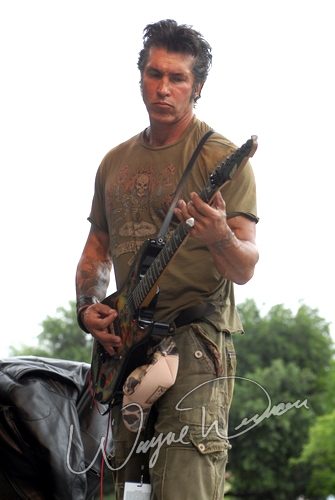 George Lynch at Dallas Market Hall Dallas, TX on April 22, 2007 &mdash; concert photo by Wayne Dennon