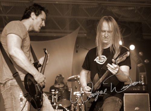 F 5 at Dallas Market Hall Dallas, TX on April 22, 2006 &mdash; concert photo by Wayne Dennon