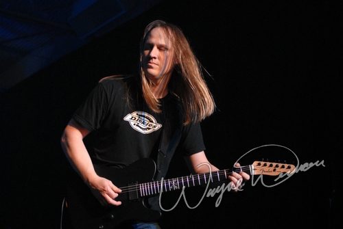 F 5 at Dallas Market Hall Dallas, TX on April 22, 2006 &mdash; concert photo by Wayne Dennon