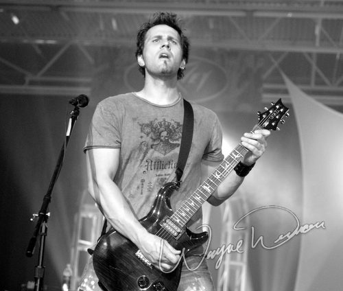F 5 at Dallas Market Hall Dallas, TX on April 22, 2006 &mdash; concert photo by Wayne Dennon