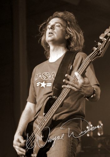 F 5 at Dallas Market Hall Dallas, TX on April 22, 2006 &mdash; concert photo by Wayne Dennon