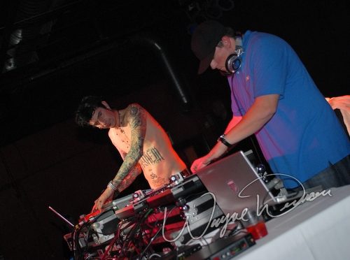 Tommy Lee at Jillian's Louisville, KY on May 6, 2006 &mdash; concert photo by Wayne Dennon