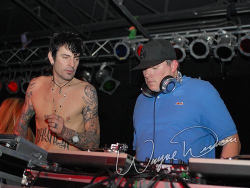 Tommy Lee at Jillian's Louisville, KY on May 6, 2006 &mdash; concert photo by Wayne Dennon