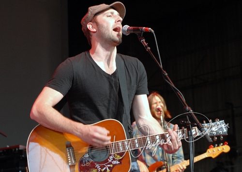 Mat Kearney at Riverbend Music Center Cincinnati, OH on September 5, 2006 &mdash; concert photo by Wayne Dennon