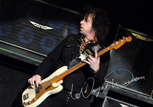 Buckcherry at Bank of Kentucky Center Highland Heights, KY on February 23, 2009 &mdash; concert photo by Wayne Dennon
