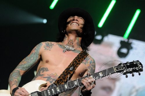 Buckcherry at Bank of Kentucky Center Highland Heights, KY on February 23, 2009 &mdash; concert photo by Wayne Dennon