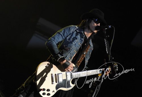 Buckcherry at Bank of Kentucky Center Highland Heights, KY on February 23, 2009 &mdash; concert photo by Wayne Dennon