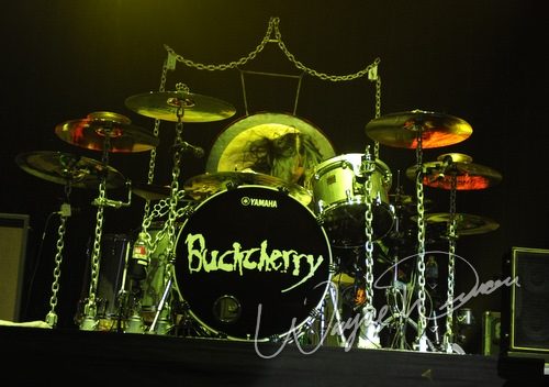 Buckcherry at Bank of Kentucky Center Highland Heights, KY on February 23, 2009 &mdash; concert photo by Wayne Dennon