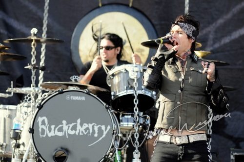 Buckcherry at Columbus Crew Stadium Columbus, OH on May 17, 2009 &mdash; concert photo by Wayne Dennon