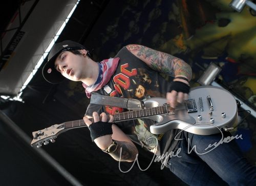 Avenged Sevenfold at Montgomery Co. Fairgrounds Dayton, OH on September 17, 2006 &mdash; concert photo by Wayne Dennon