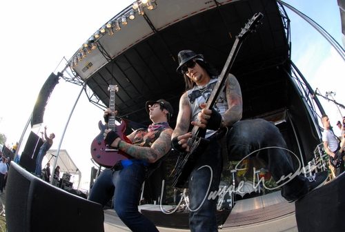 Avenged Sevenfold at Montgomery Co. Fairgrounds Dayton, OH on September 17, 2006 &mdash; concert photo by Wayne Dennon