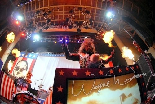 Rob Zombie at Verizon Wireless Music Center Noblesville, IN on September 16, 2006 &mdash; concert photo by Wayne Dennon