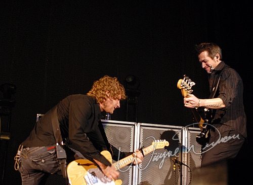 Dierks Bentley at Ervin J. Nutter Center Dayton, OH on November 16, 2006 &mdash; concert photo by Wayne Dennon