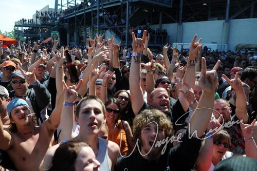 Clutch concert photo by Wayne Dennon