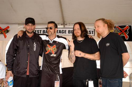 Cold at X-Fest Dayton, OH on September 14, 2003 &mdash; concert photo by Wayne Dennon