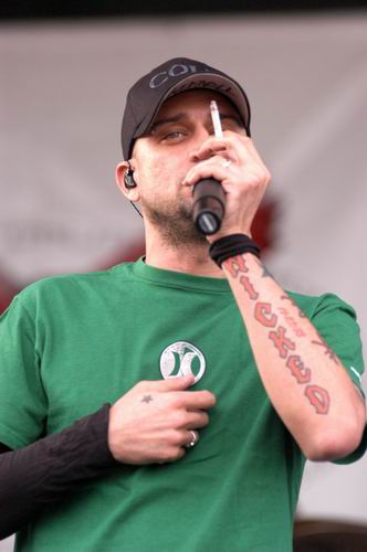 Cold at X-Fest Dayton, OH on September 14, 2003 &mdash; concert photo by Wayne Dennon